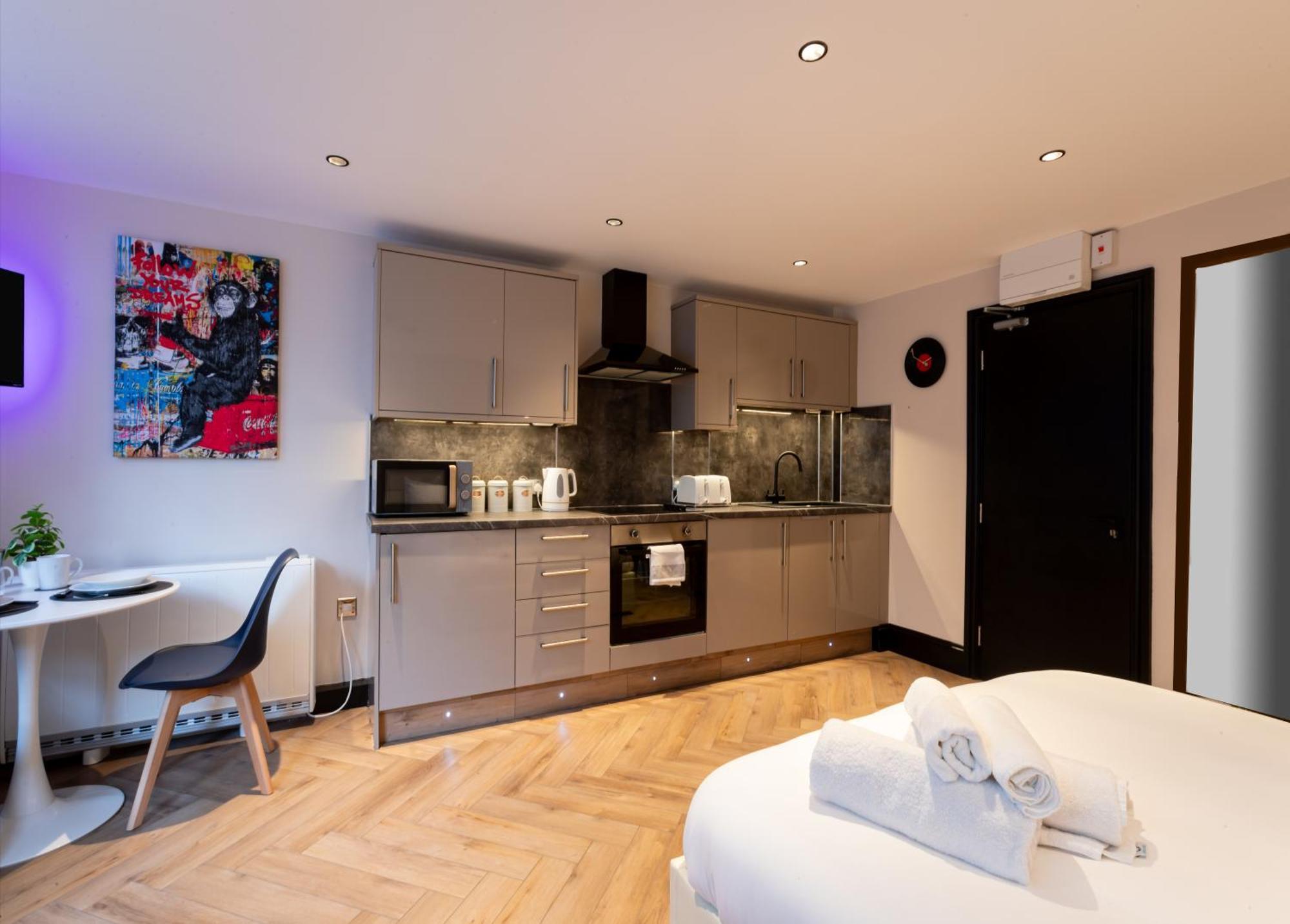 Oasis Studio In The Heart Of The City Brighton Exterior foto